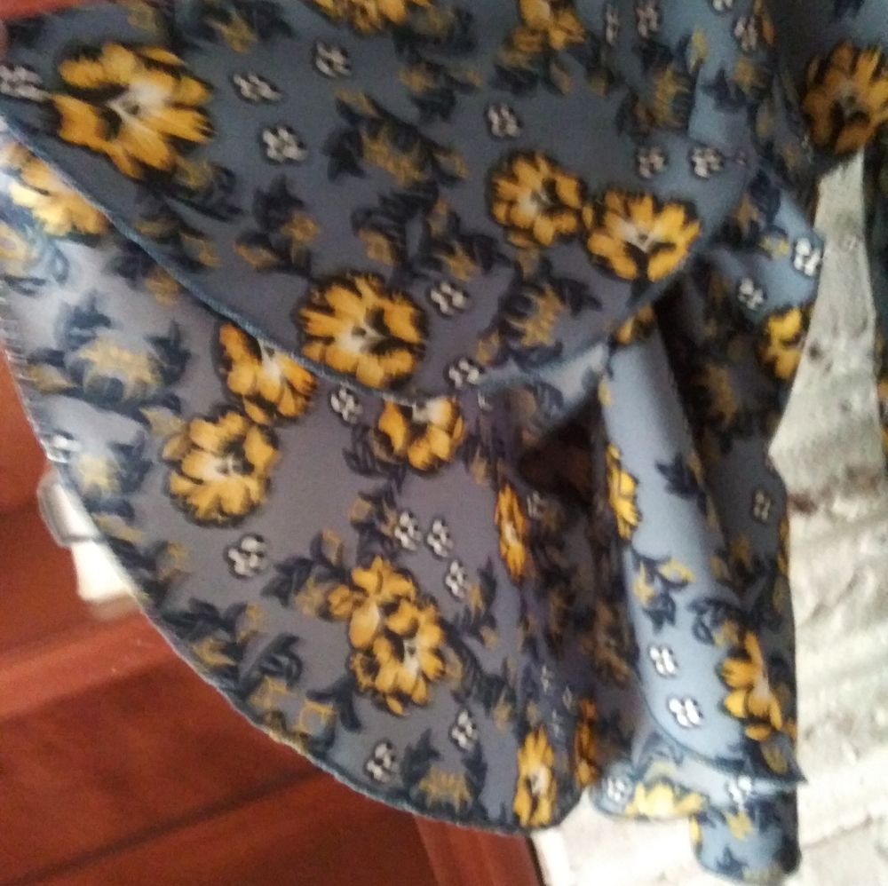 Romper - Picture 3 of 5
